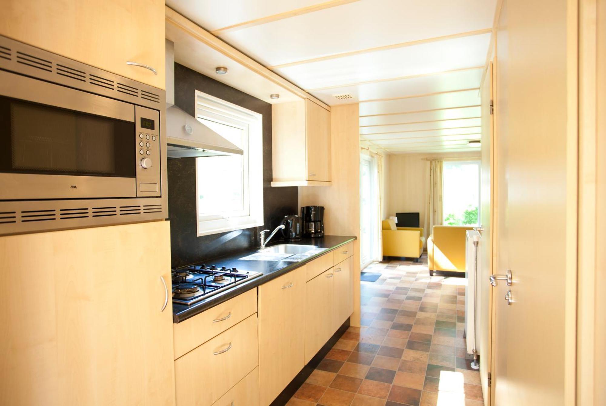 Europarcs Molengroet Hotel Noord-Scharwoude Room photo